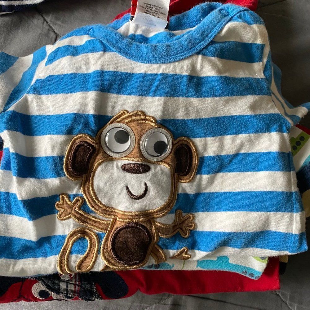 8 Multi branded onesies examples - Picture 10 of 11
